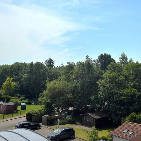Zum Leuchtturm 10 Nr 12 * Böhl